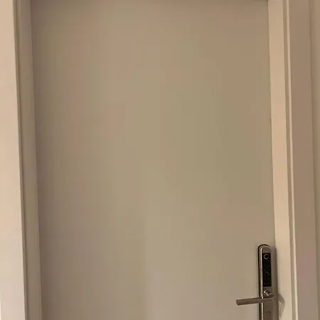 Regal 2 Apartment